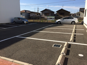 大型駐車場10併設 最大20台駐車できます